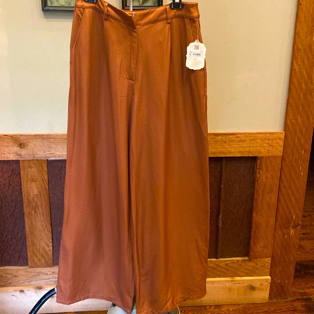 NWT Altar’d State Wide Leg Dress Pants L